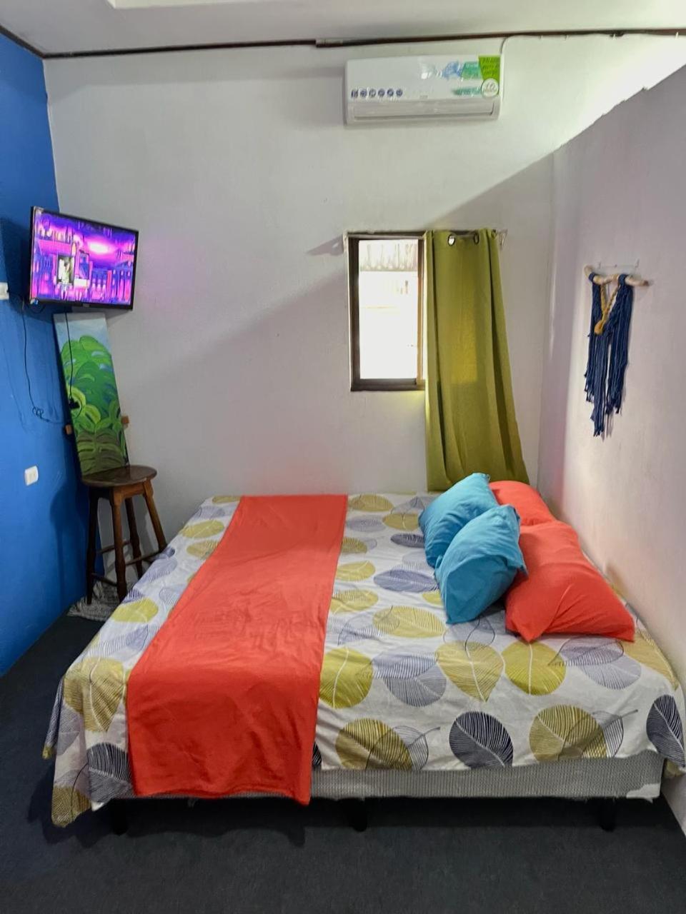 Cheap Hostel Quepos Eksteriør billede