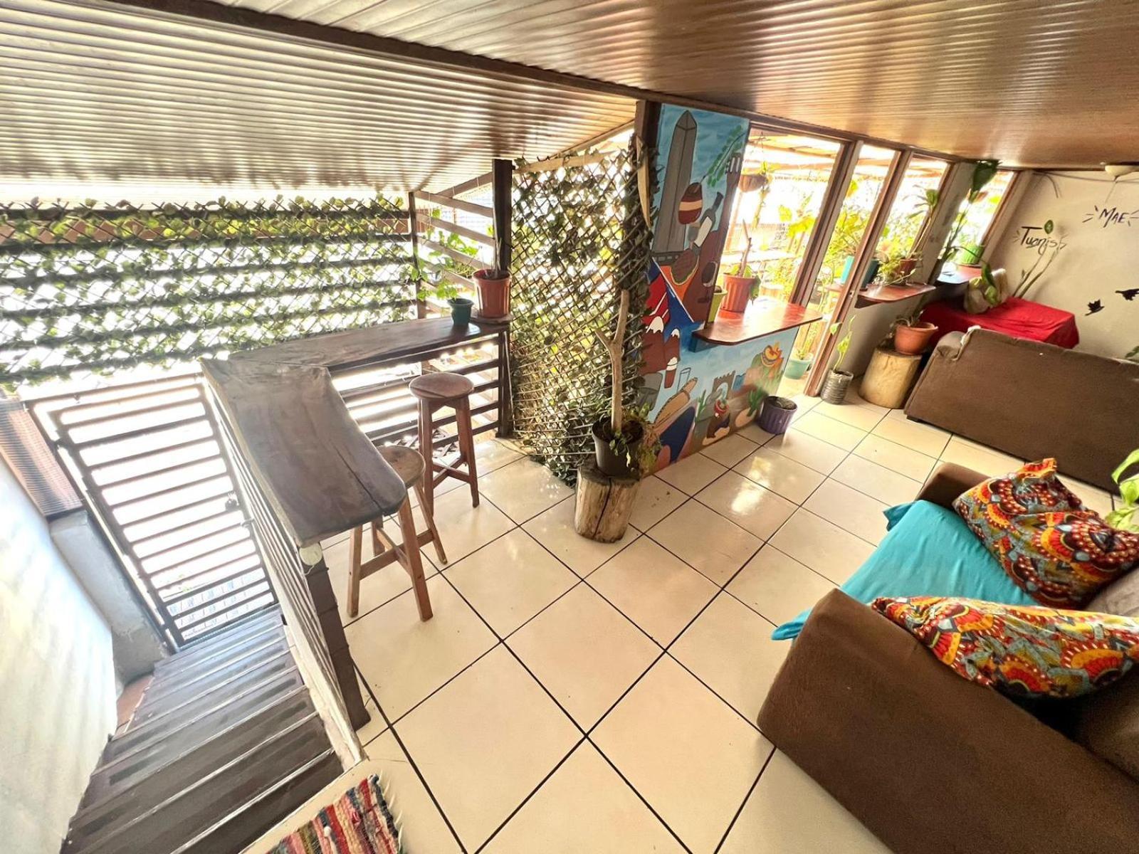 Cheap Hostel Quepos Eksteriør billede